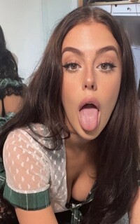 Шлюха Карина 8815 Шлюха Карина 8815